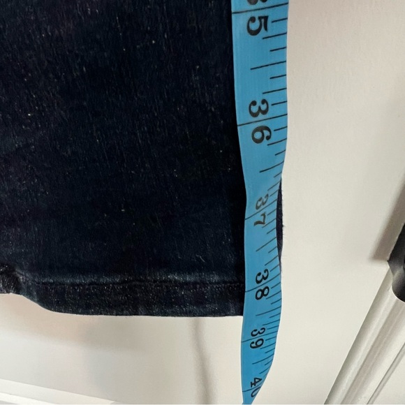 FRAME Le One Skinny Dark Wash Jeans Size 2 - Picture 5 of 7